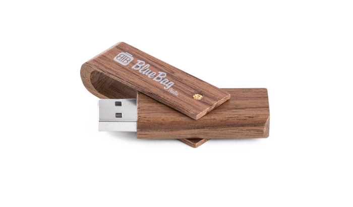 USB in Legno